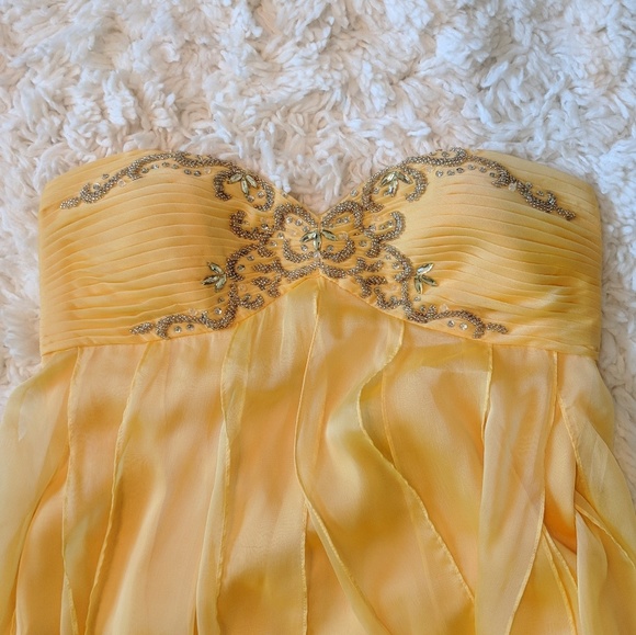 Shelly Dress - Picture 3 of 5